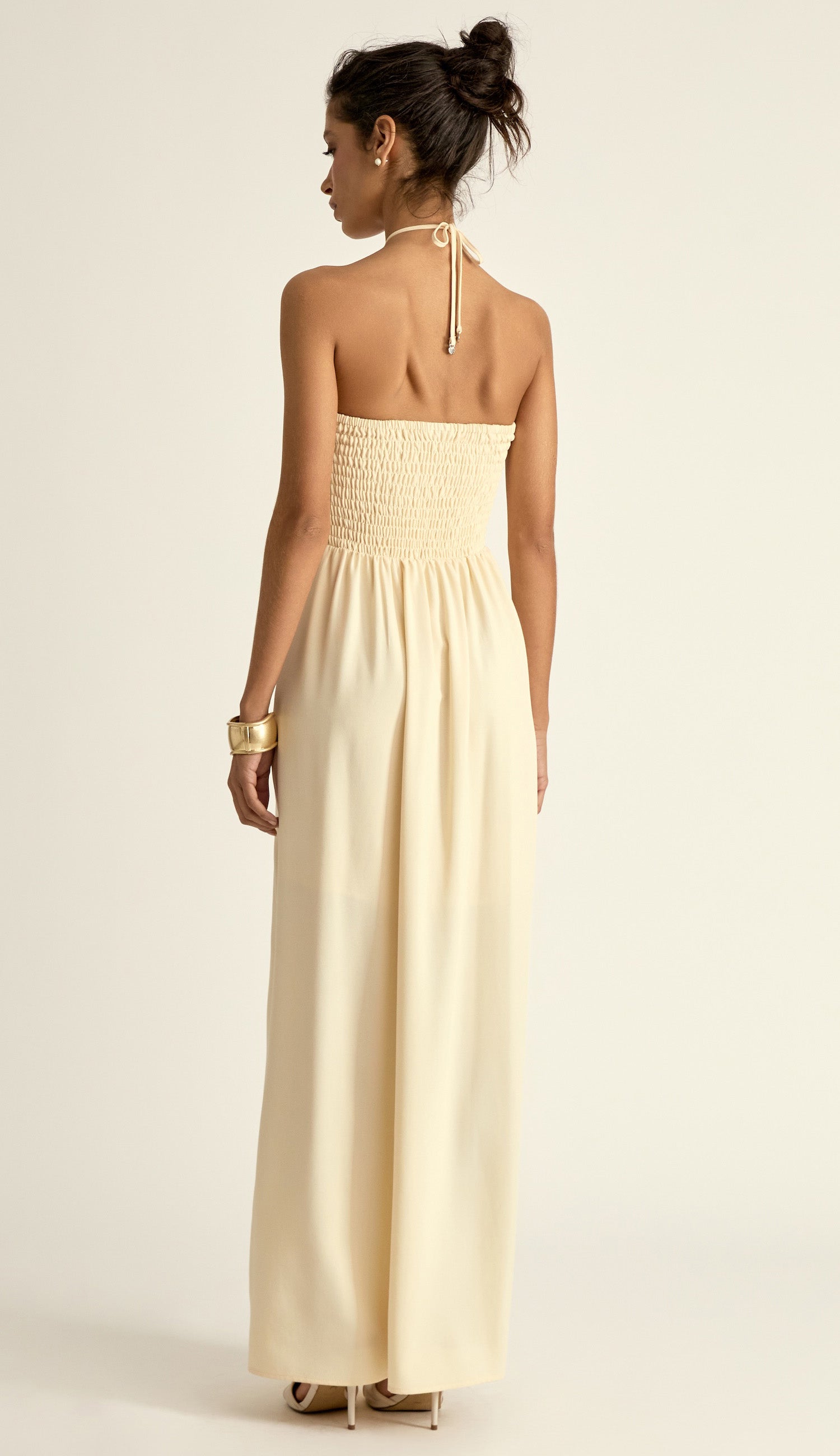 Vestido Nicole Chantilly