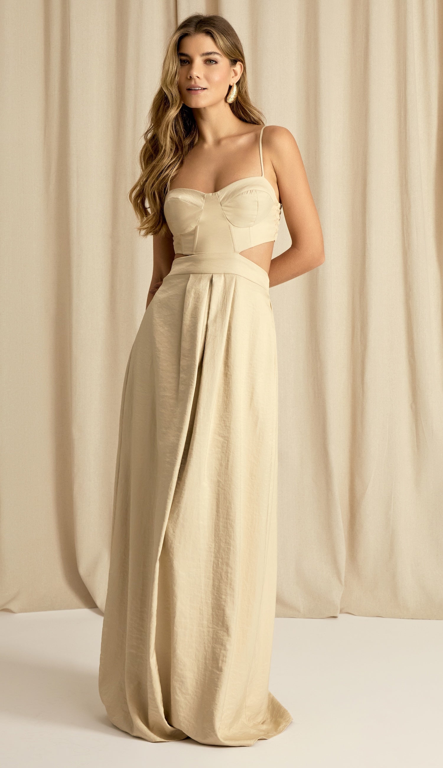 Vestido Grata Chantilly