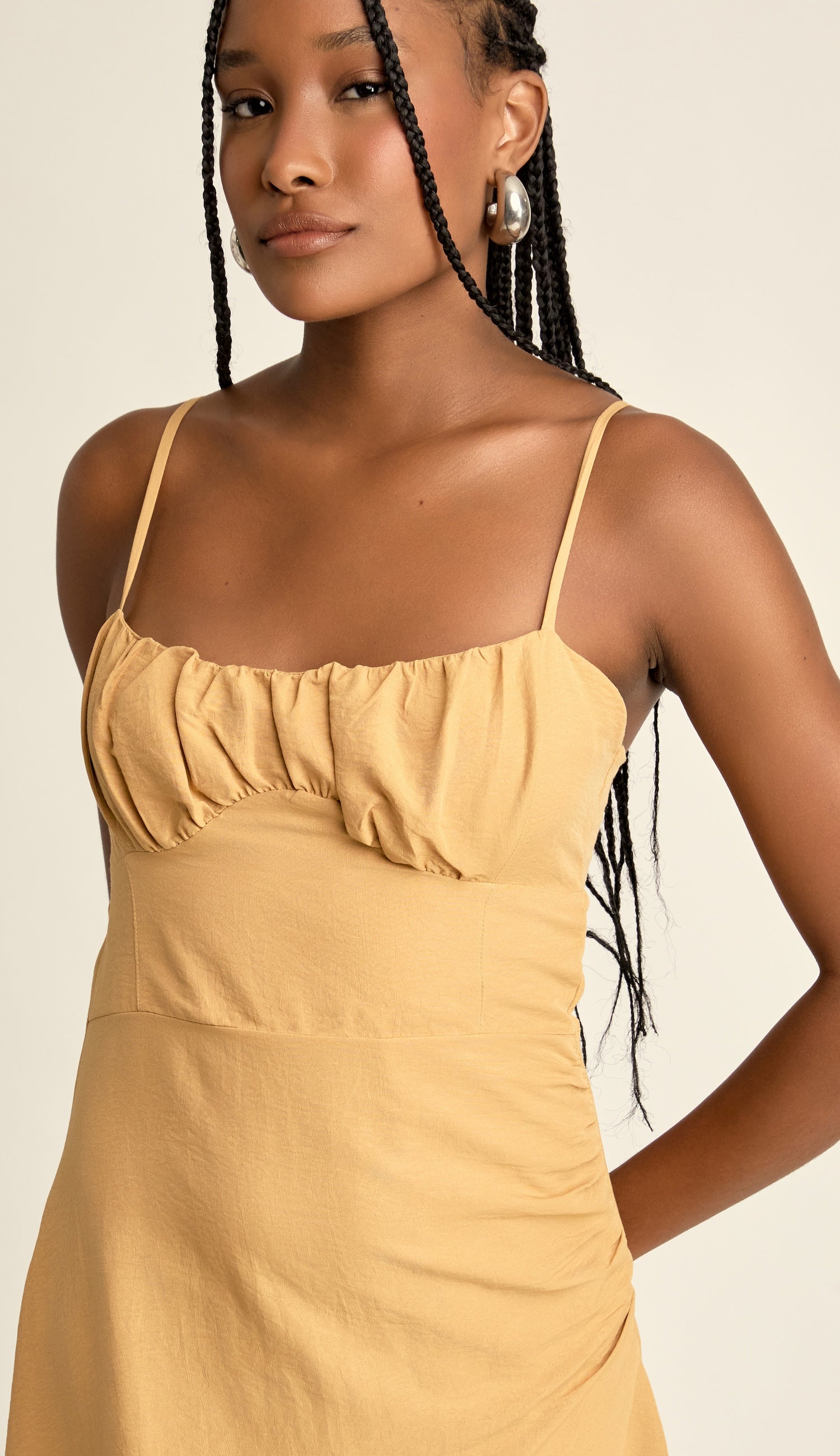 Vestido Gal Caramelo