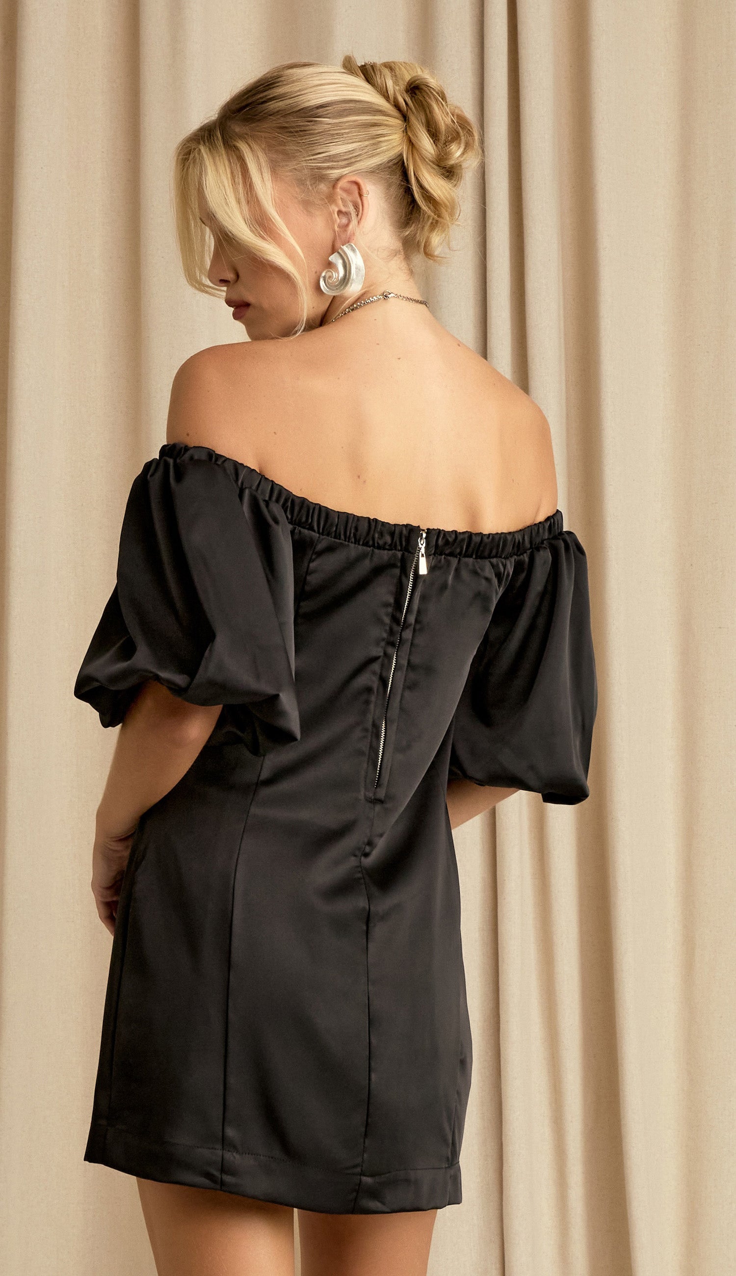 Vestido Aurora Preto