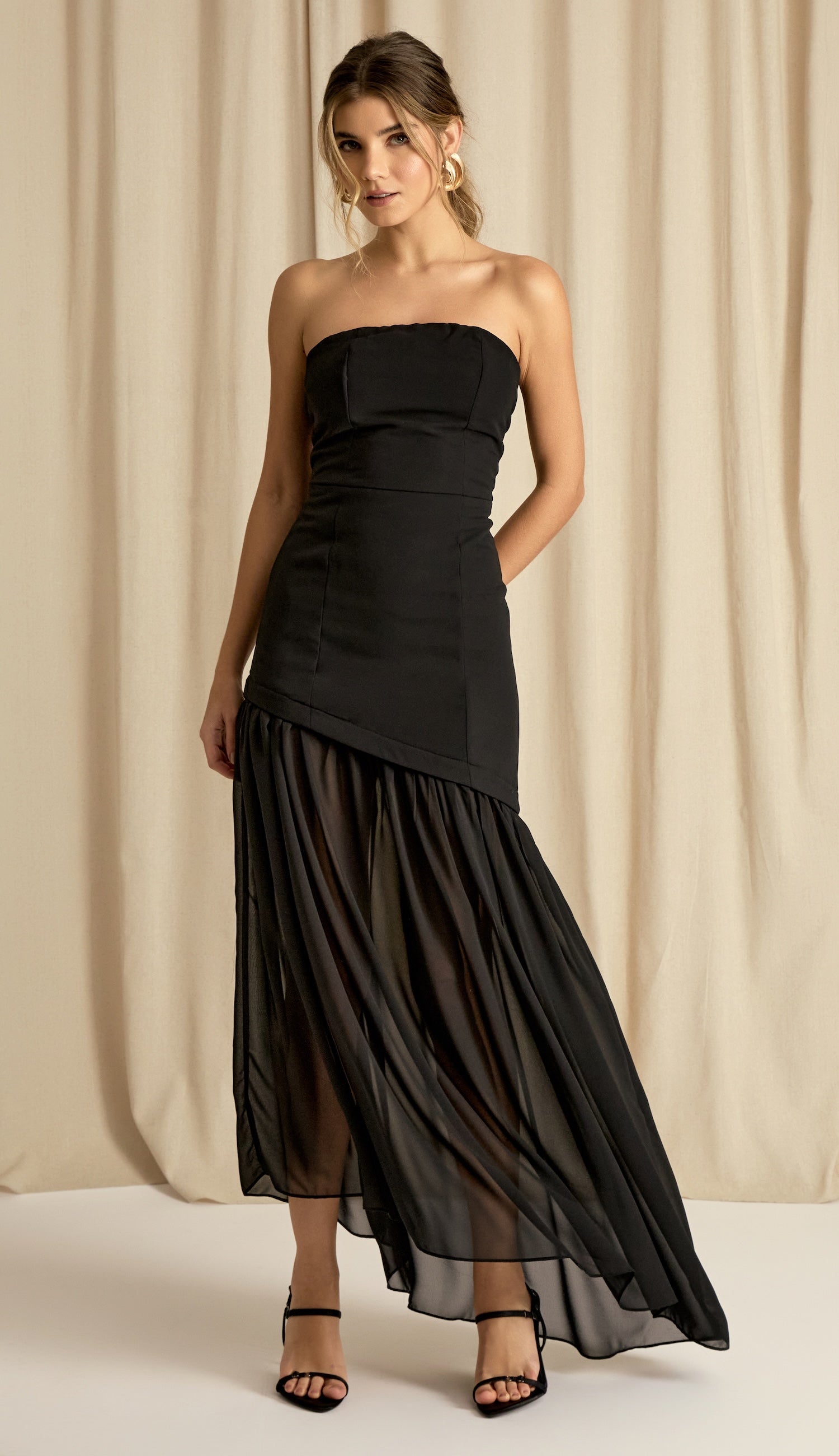 Vestido Beverly Preto