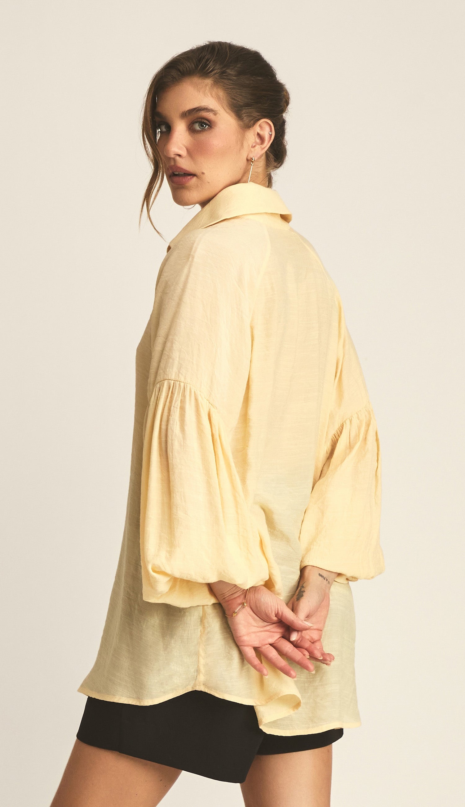 Camisa Fabienne Manteiga