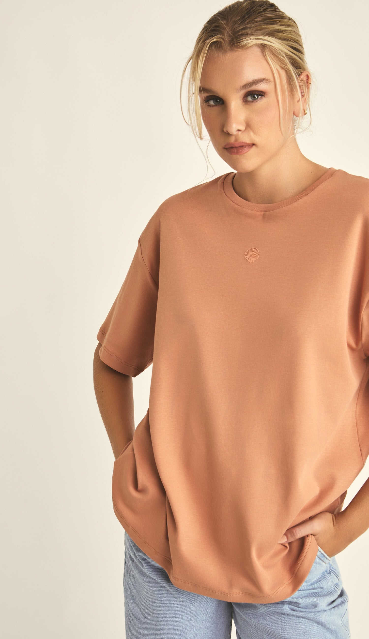 Camiseta Algodão Egipcio Eloá Mocha