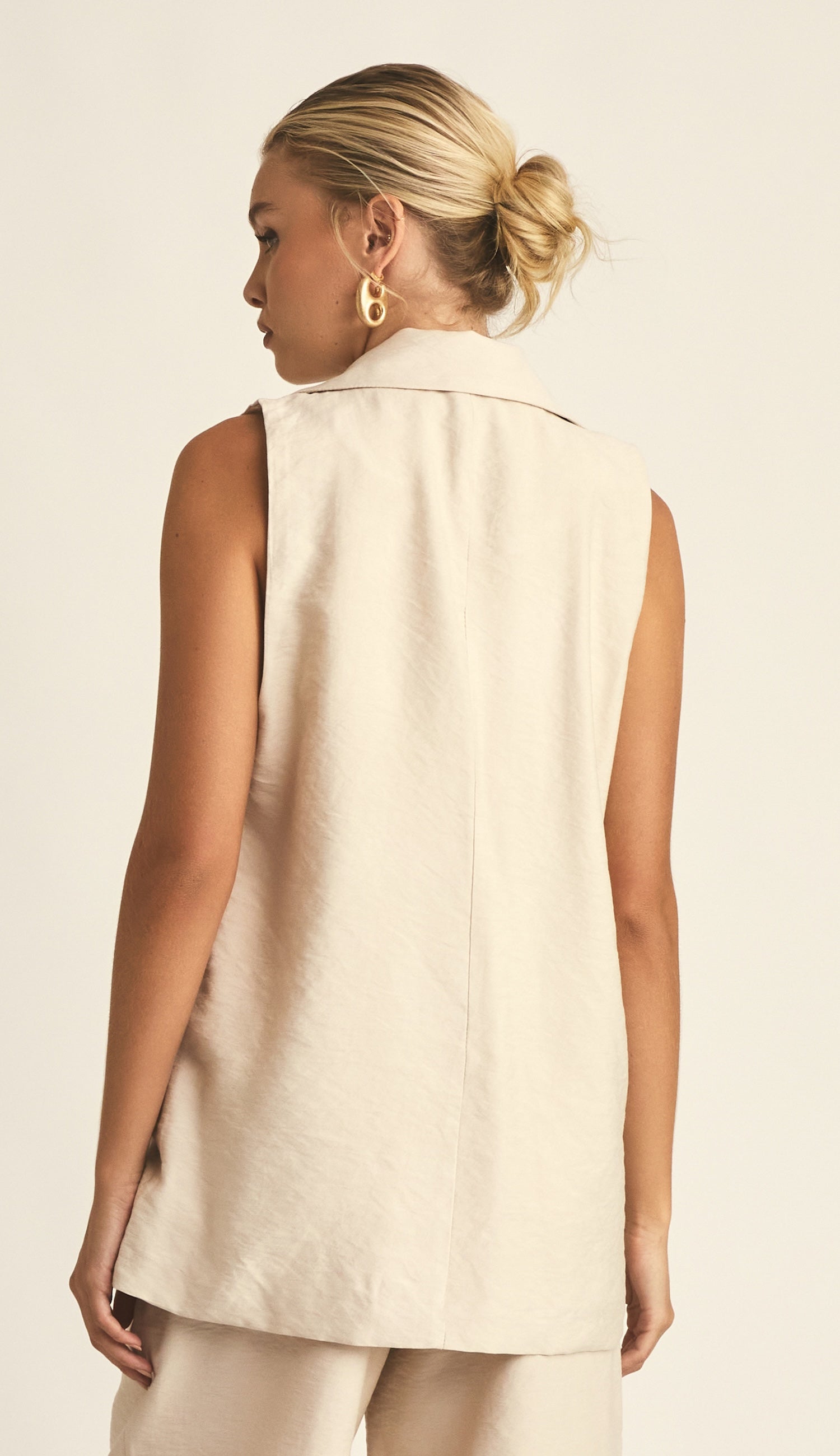 Colete Estela Chantilly