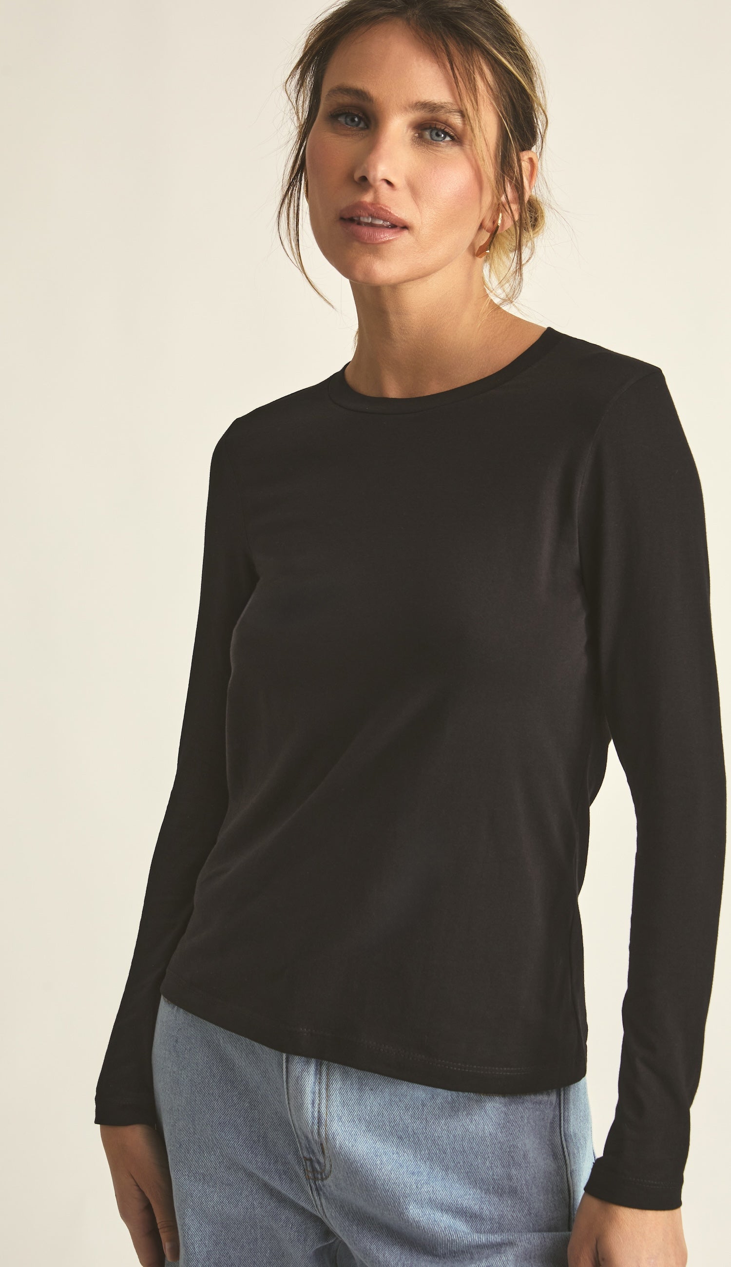 Blusa Gaya Preto