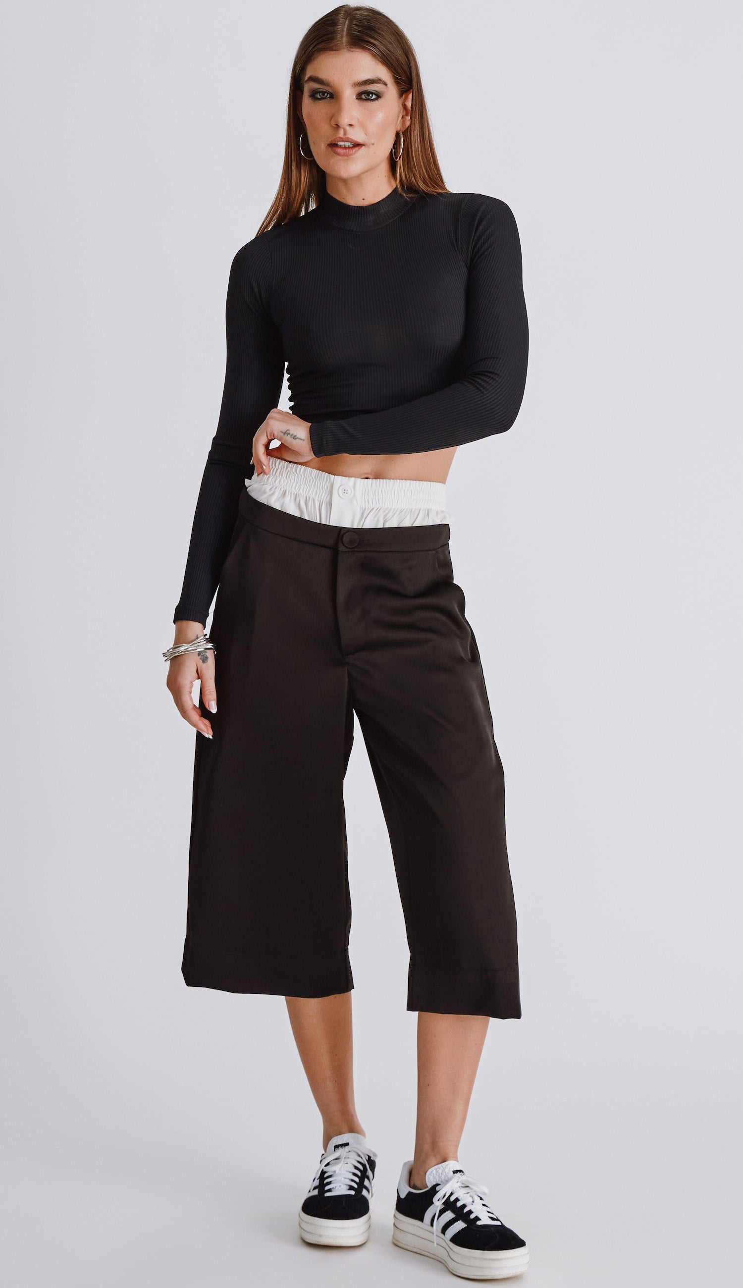 Bermuda Ronise Preto