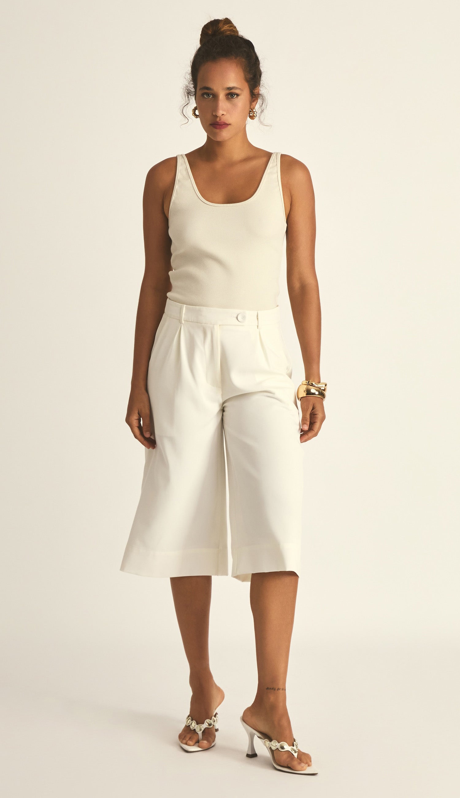 Bermuda Claudia Off White