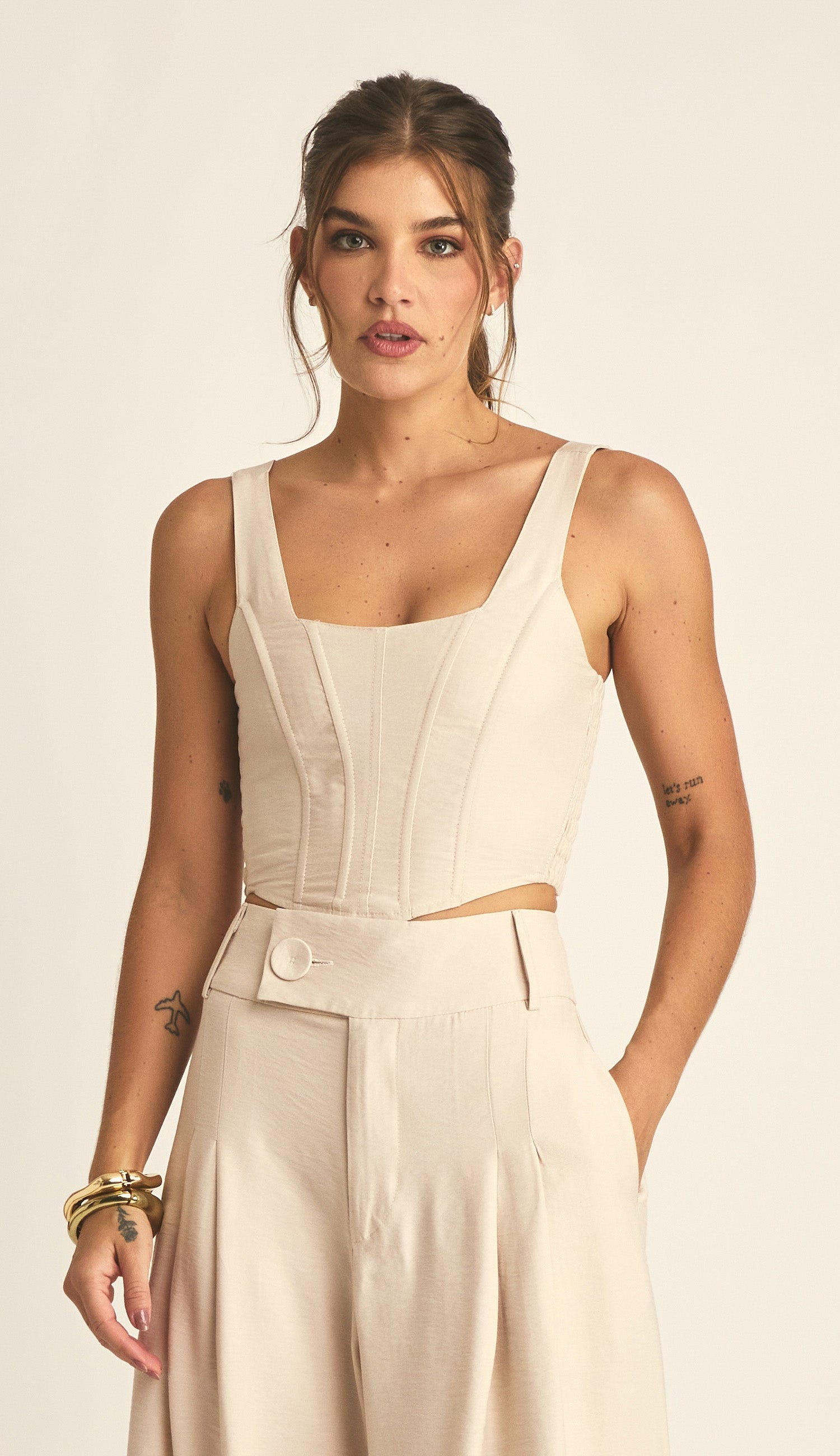 Blusa Lucia Chantilly