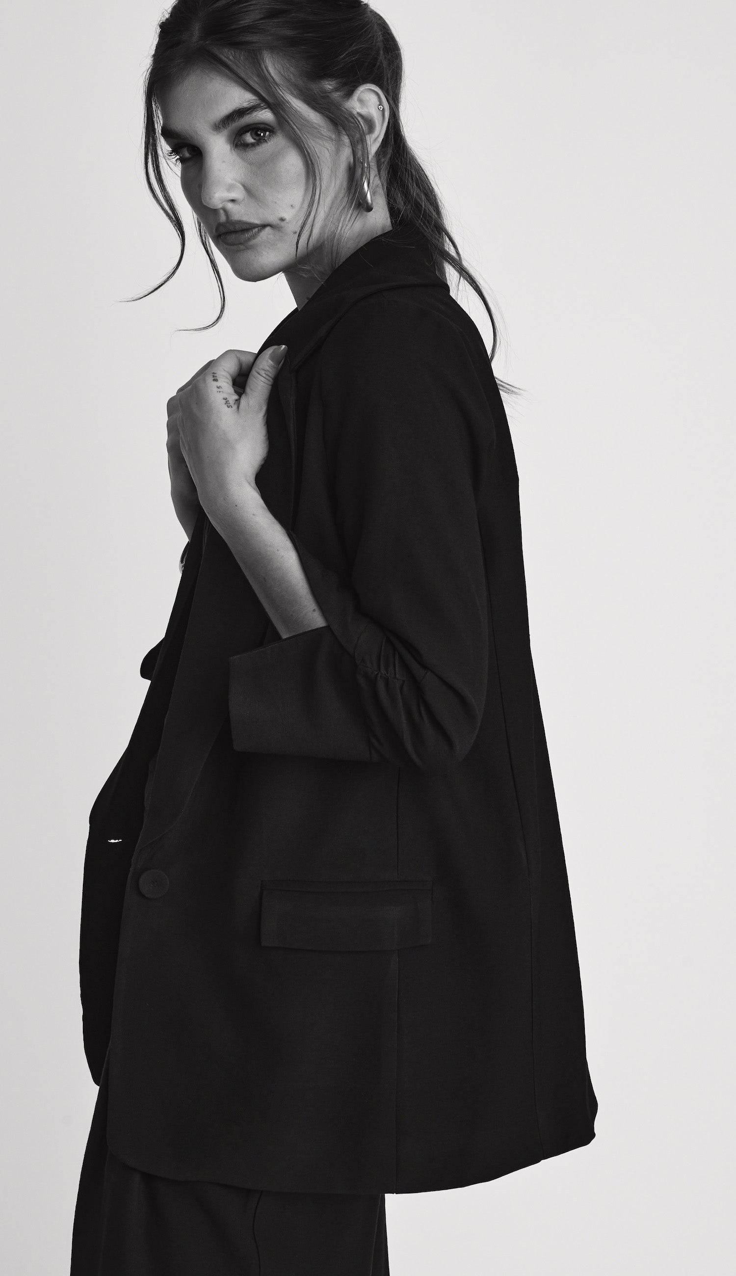 Blazer Caroline Preto