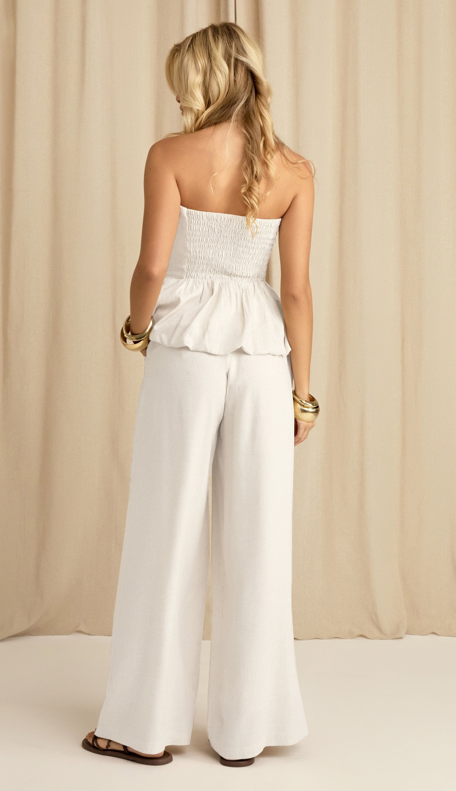 Conjunto Vaticano Off White