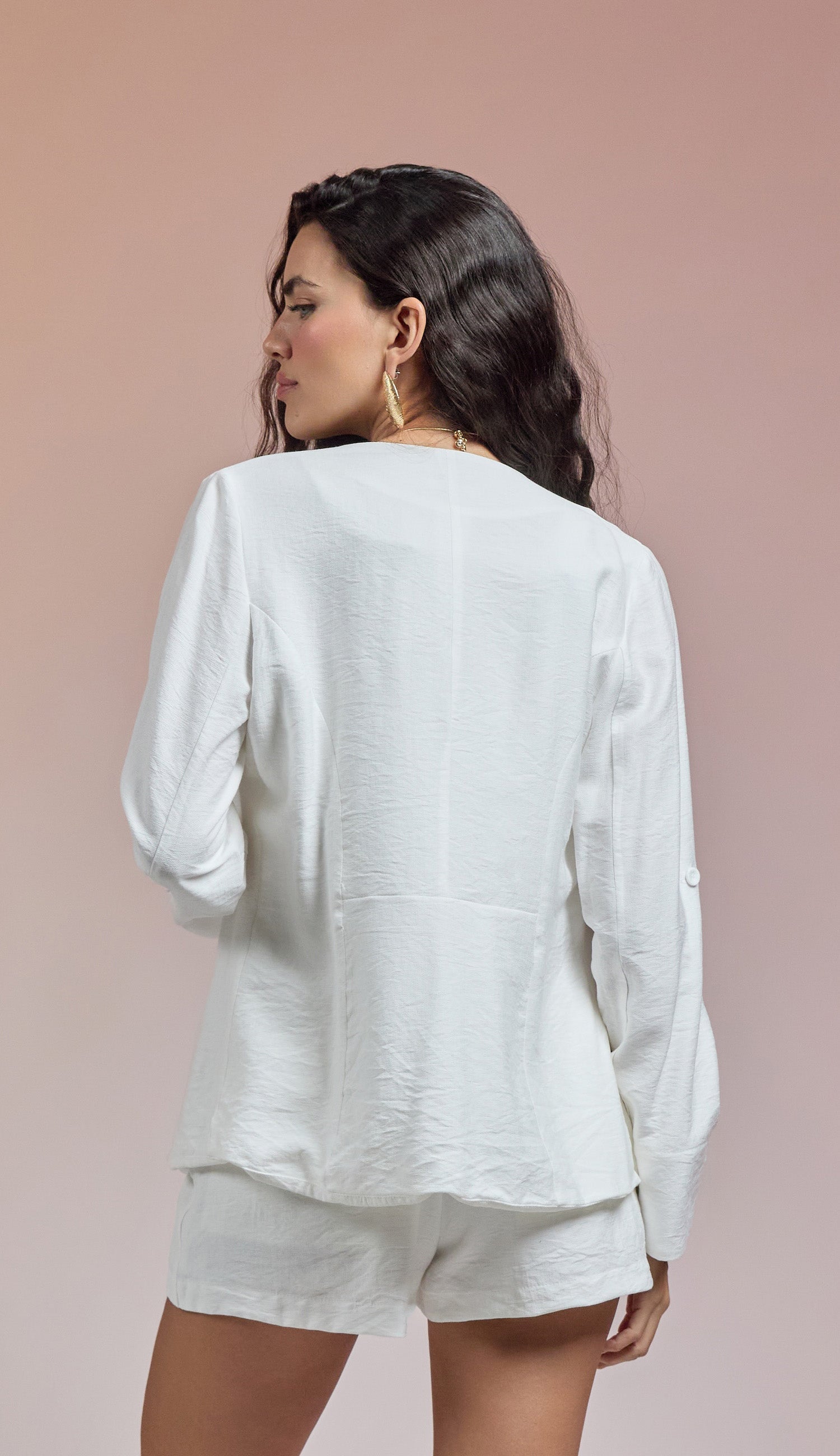 Trijunto Ananda Off White