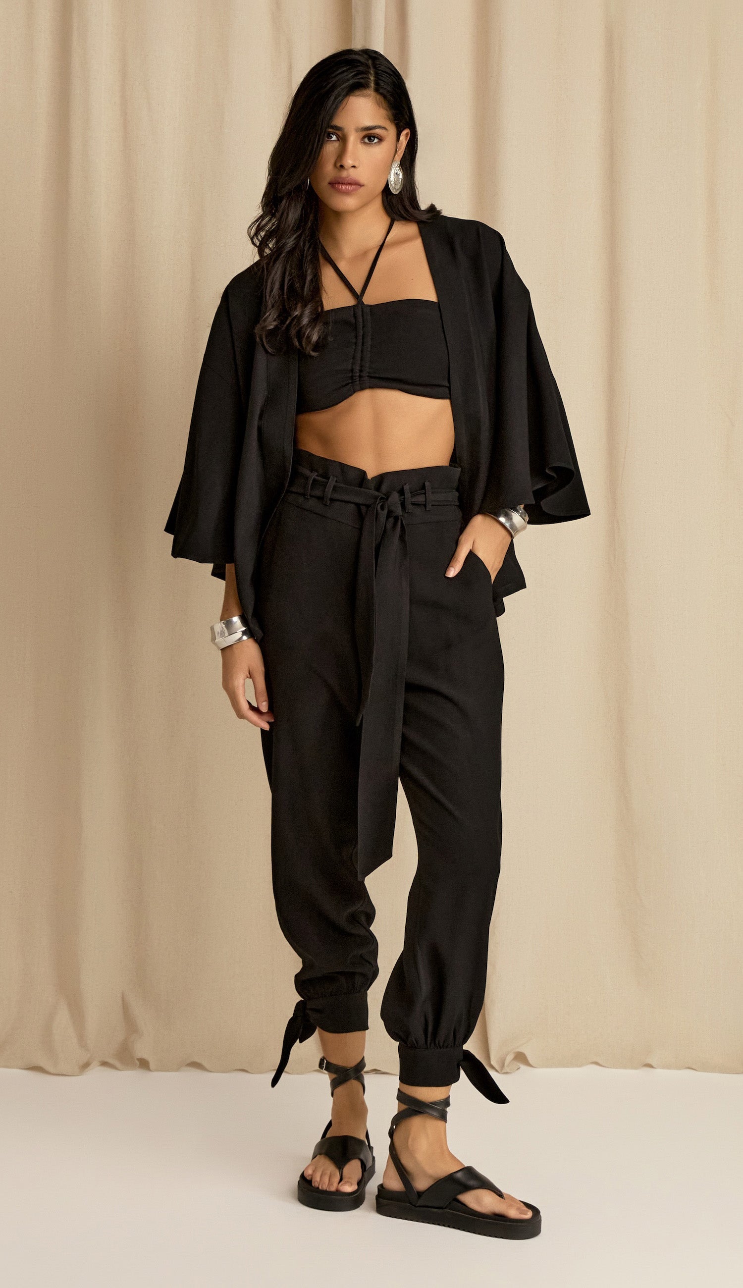 Trijunto Lua cruz Preto