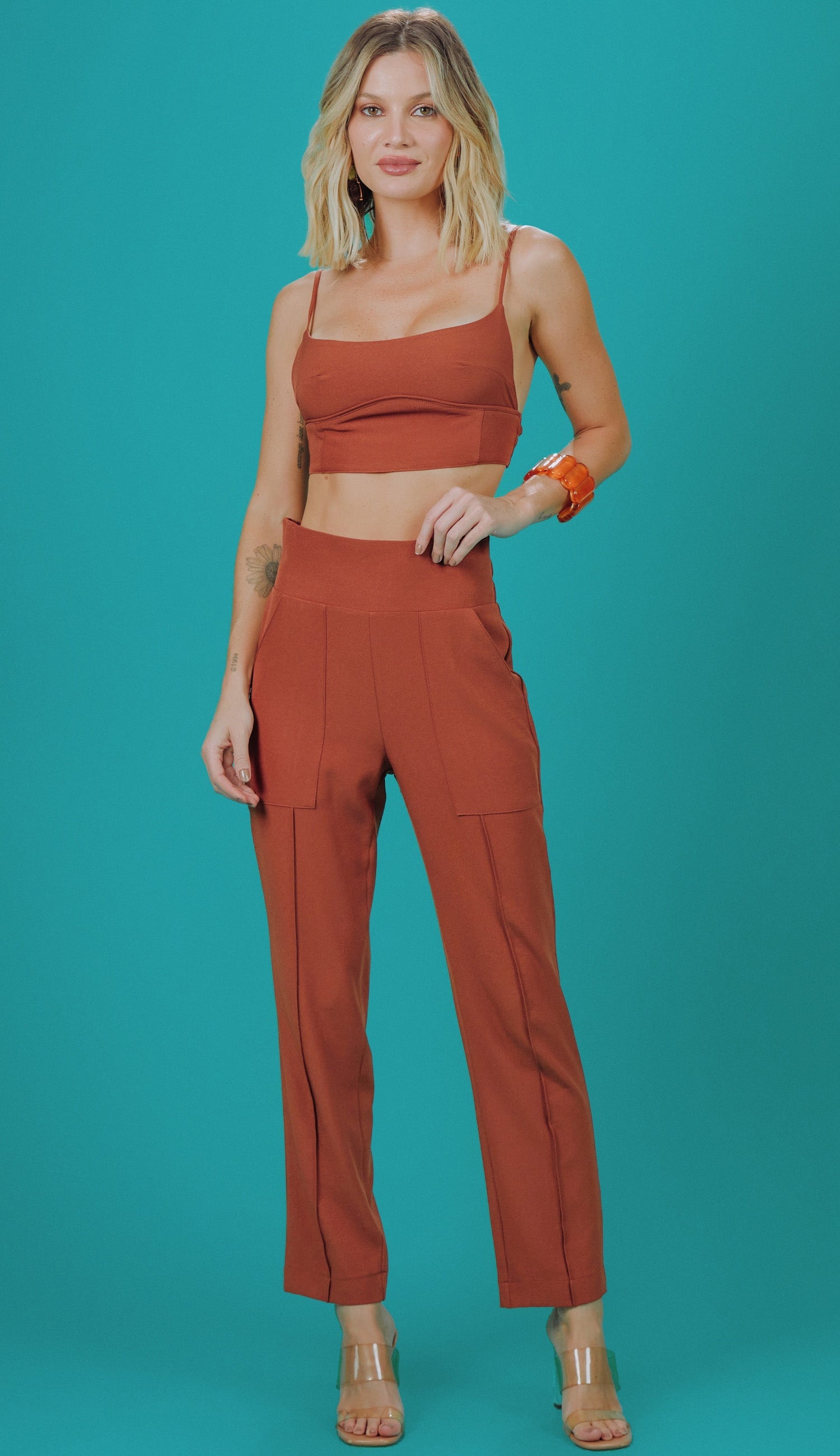 Conjunto Tina Caramelo